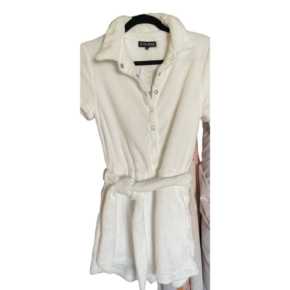 NWT In The Style Womens Short Sleeve Romper Snap Button Tie-Waist Size 8 White - Picture 1 of 6